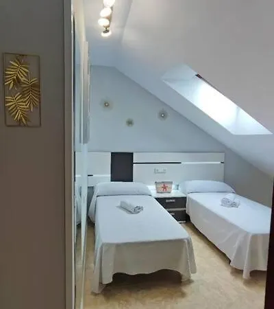 Llanes 4pax 公寓 Porrúa
